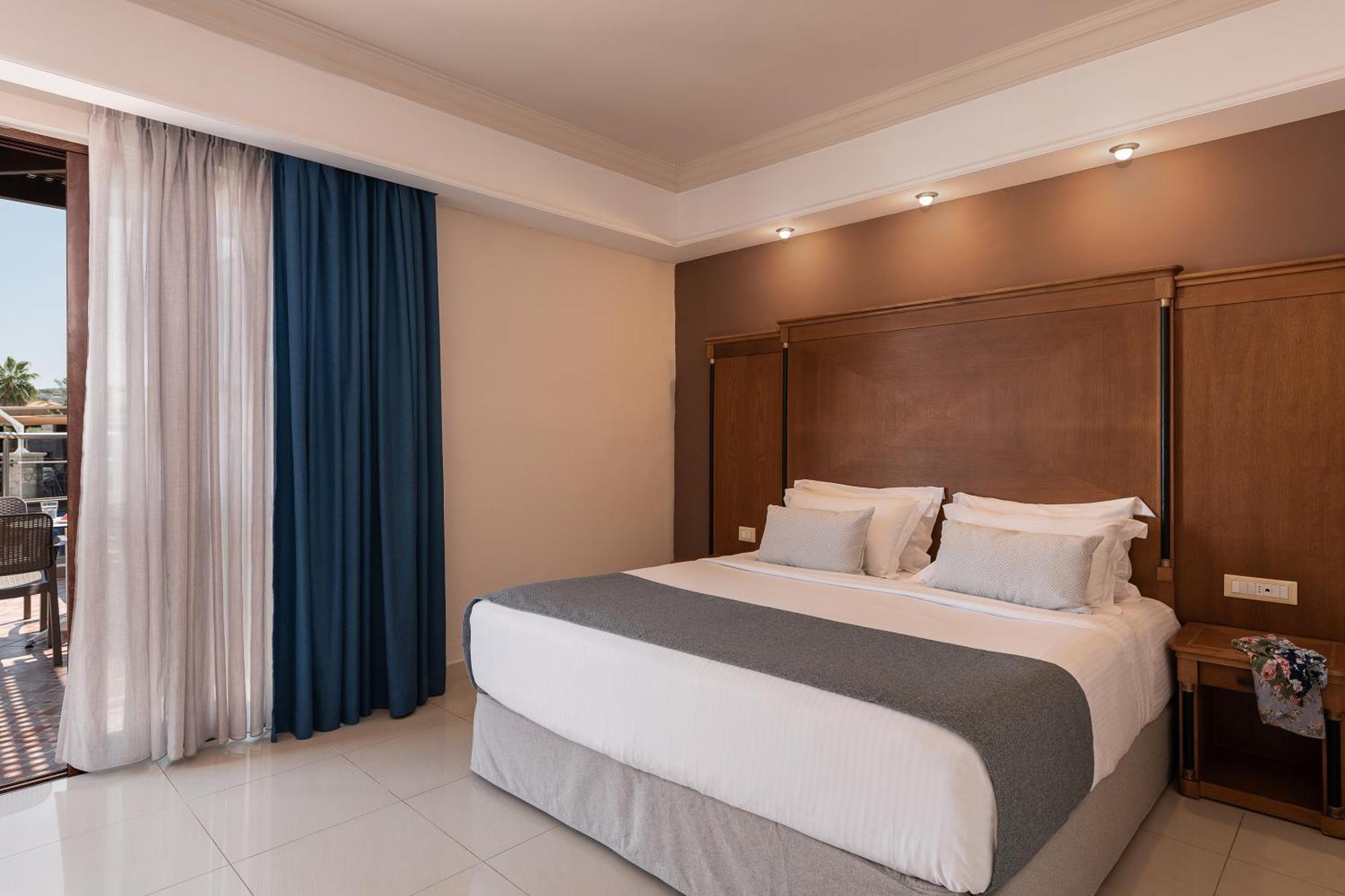 Caldera Creta Paradise 4*