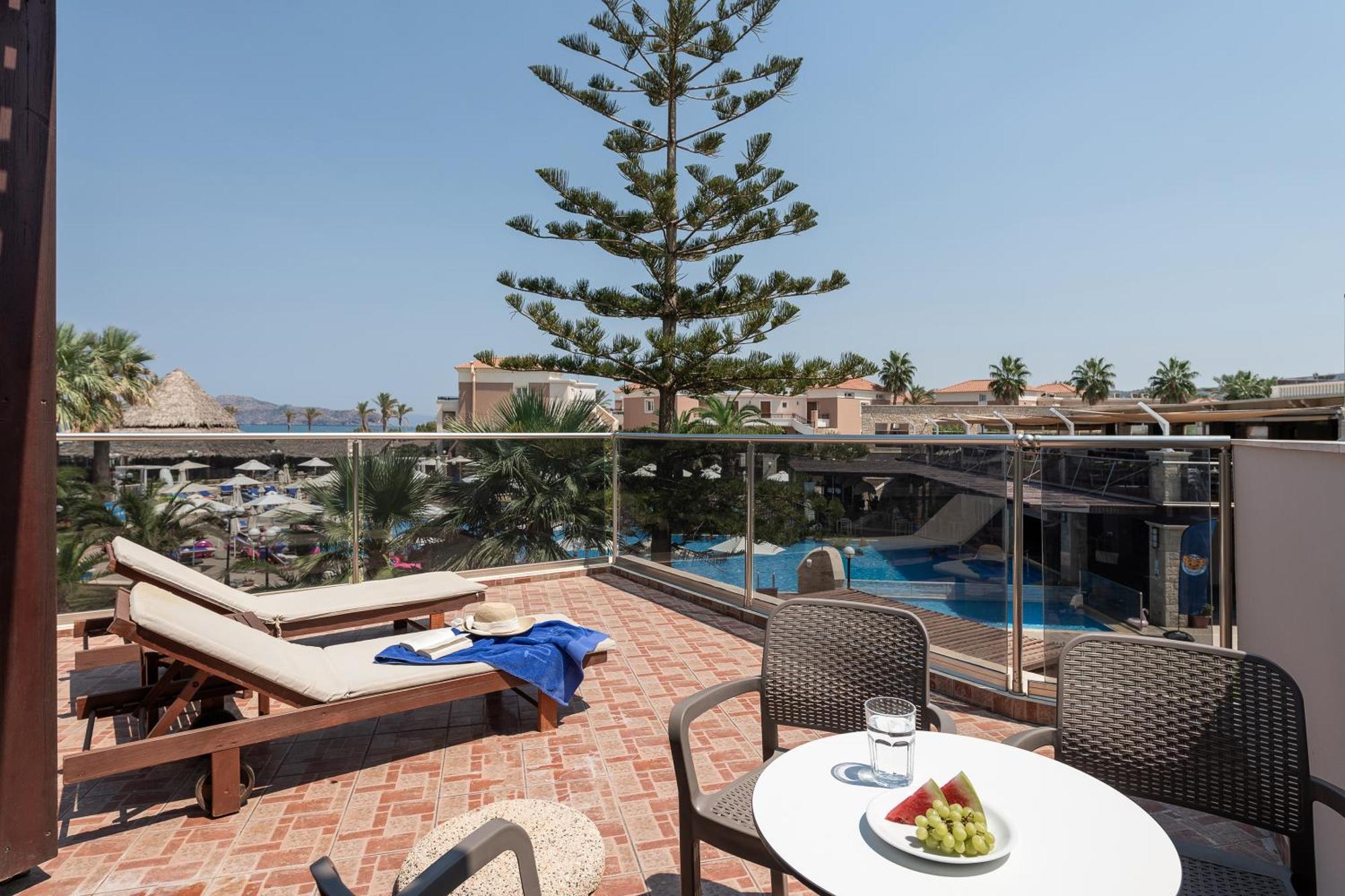 Курортный комплекс Caldera Creta Paradise 4*
